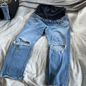 Abercrombie & Fitch Maternity Ankle Straight Jean - Color:Medium Destroy Size 30